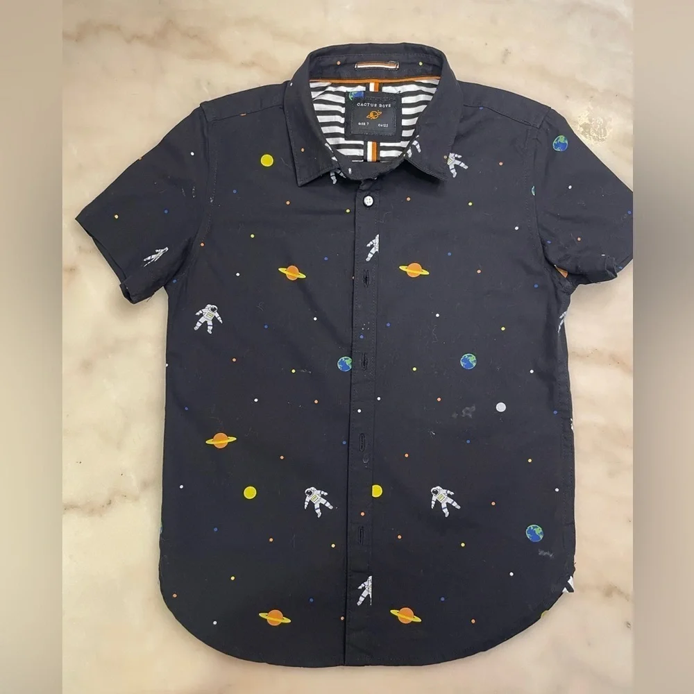 Cactus Boys Space-Themed Short Sleeve button down Shirt size 7